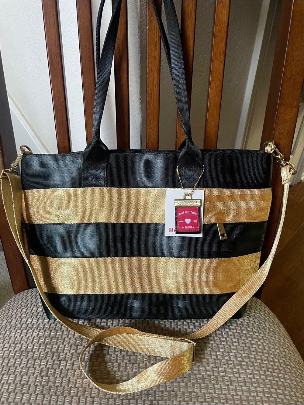 Harveys Nee Years mini streamline tote